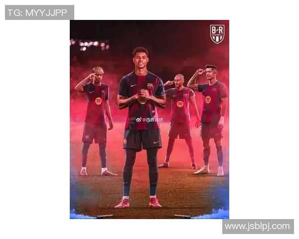 法国足球明星加盟曼联引发全球关注球迷热议新赛季表现期待 法国足球明星加盟曼联引发全球关注球迷热议新赛季表现期待