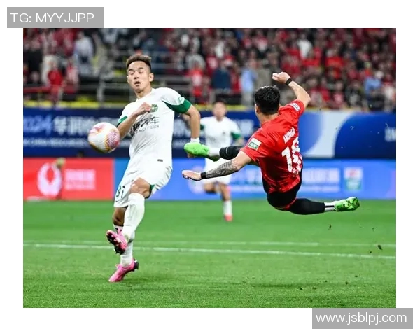 成都篮球队在洲际杯积分榜上以52分稳居第一位置引发关注 成都篮球队在洲际杯积分榜上以52分稳居第一位置引发关注