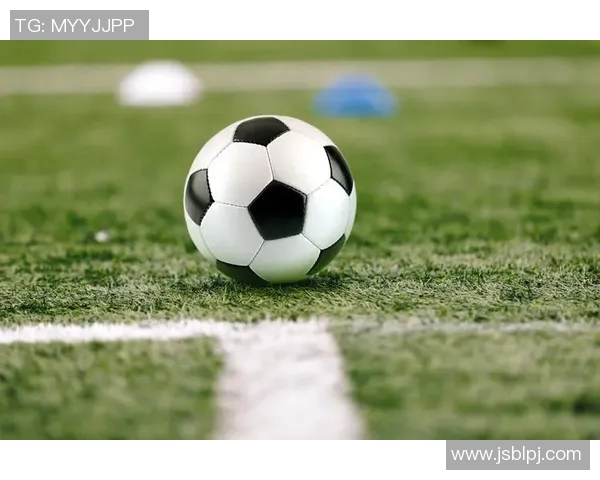 男神头像足球明星高清图片分享展现魅力与风采的完美瞬间